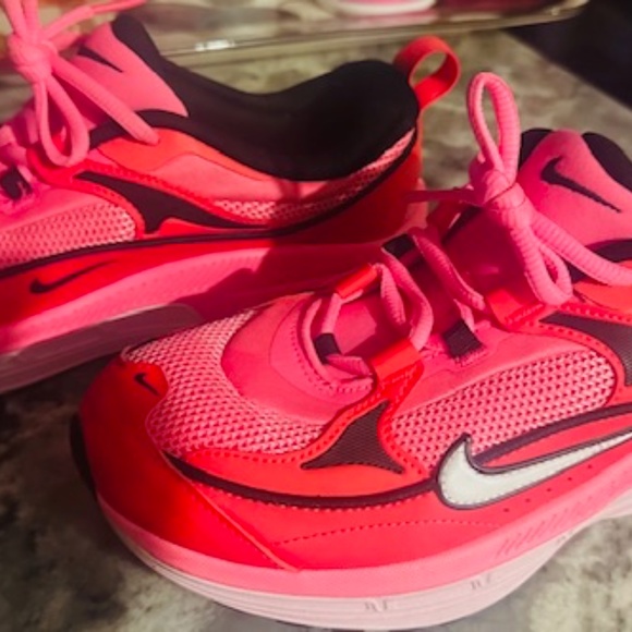 Size 8.5 - Nike Air Max 90 Highlight Volt Pink BRAND NEW!! - Picture 11 of 16